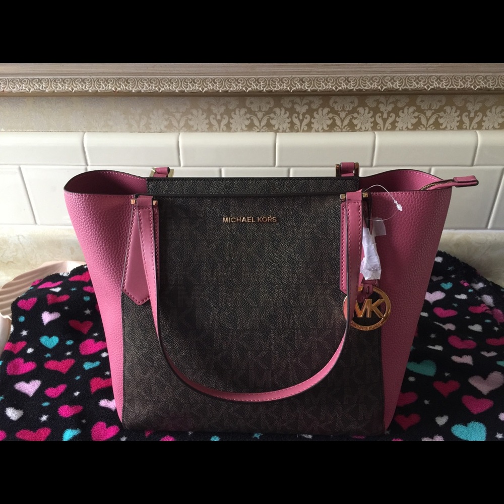 MK Tote